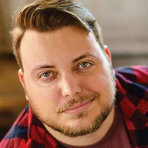 Evan Turissini Headshot